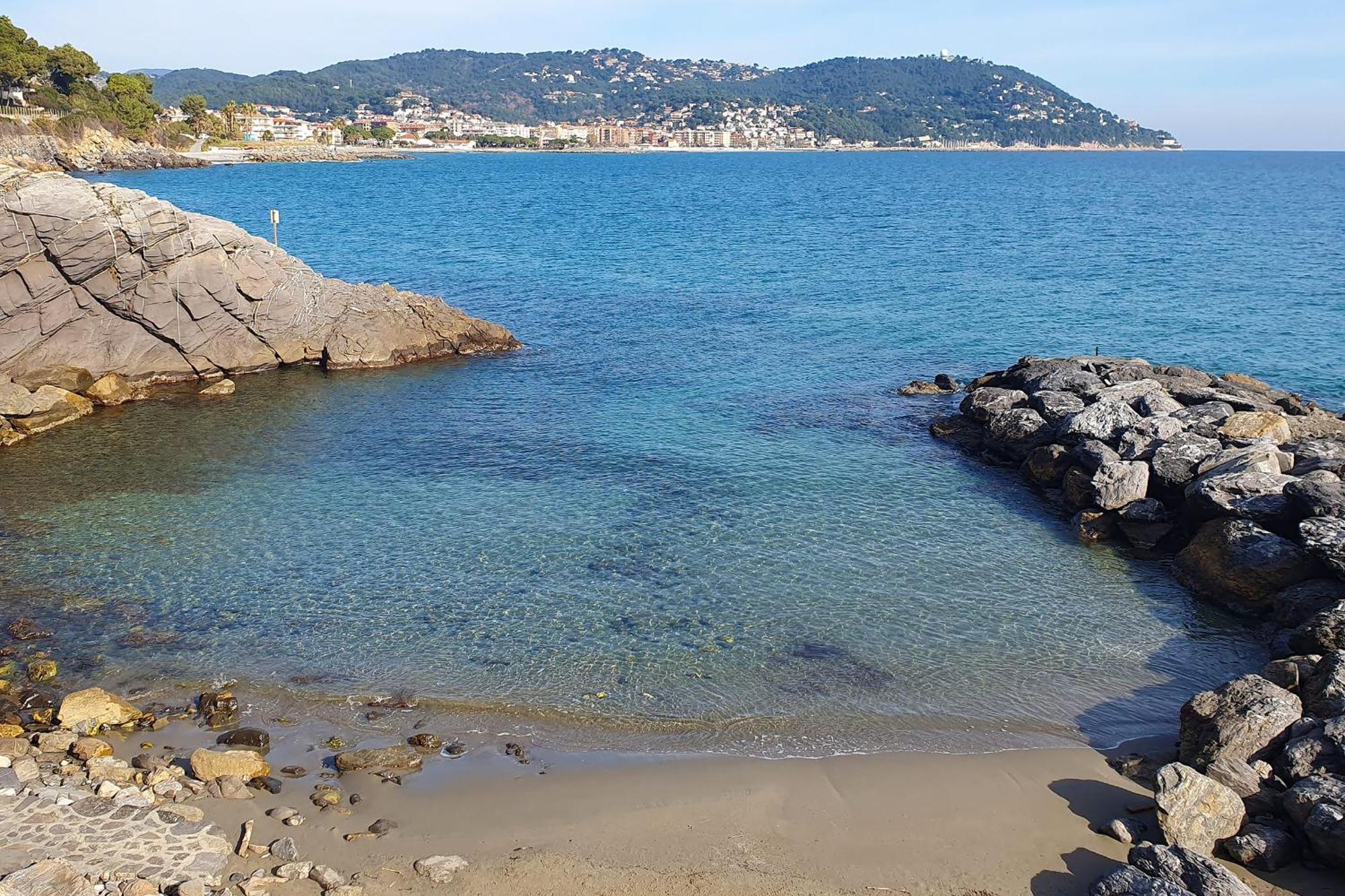 C22 Beachfront Villa - Spa Bath, Pool, Private Beach, Parking Free Marina dʼMarina dʼAndora Exteriér fotografie