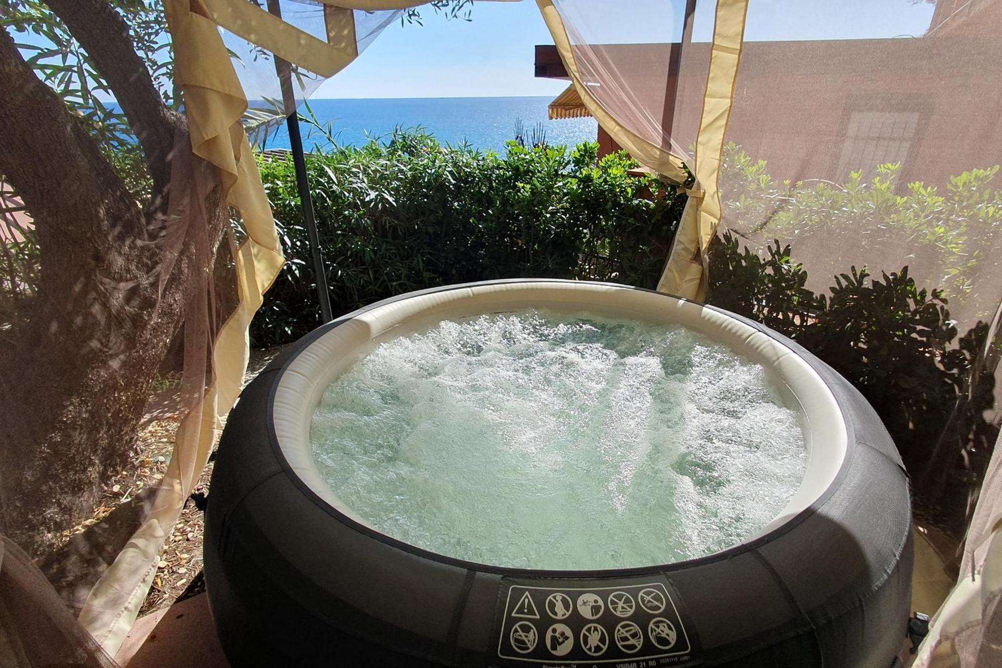 C22 Beachfront Villa - Spa Bath, Pool, Private Beach, Parking Free Marina dʼMarina dʼAndora Exteriér fotografie